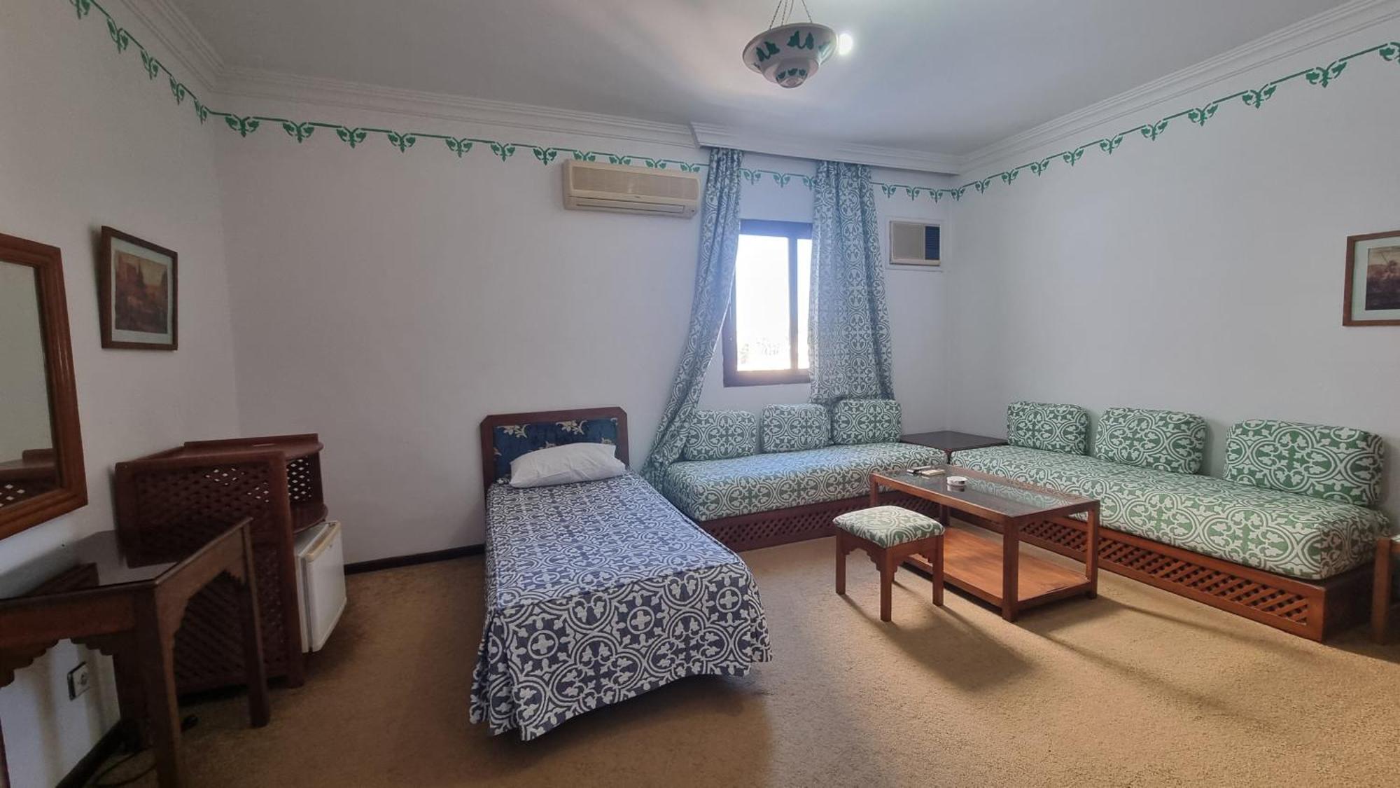 Hotel Zelis Асіла Екстер'єр фото