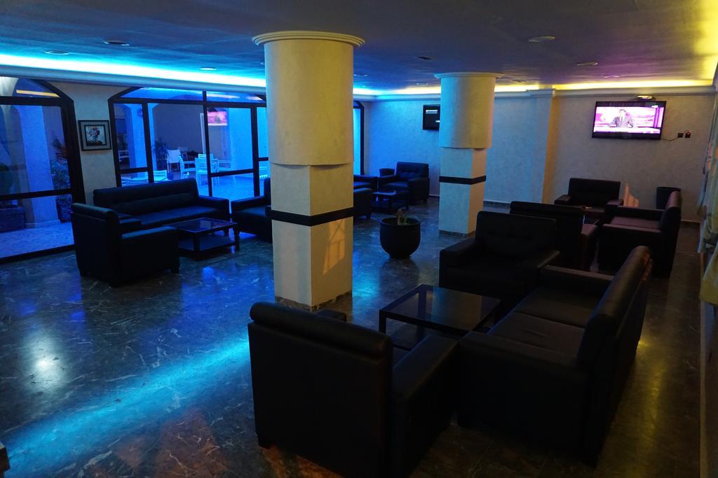 Hotel Zelis Асіла Екстер'єр фото